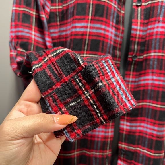 𐙚⋆˚✿˖° Casa Cabana Red and Black Plaid Shirt 𐙚⋆˚✿˖° - Picture 7 of 8